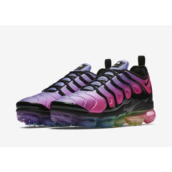 Nike Air VaporMax Plus Be True ヴェイパー マックスプラス ビー 