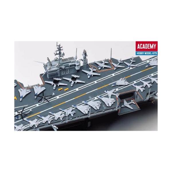 空母 キティホーク CV-63 プラモデル 模型 1/800スケール Academy