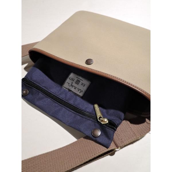 Billingham ビリンガム SACOCHE FLAT SHOULDER BAG サコッシュ