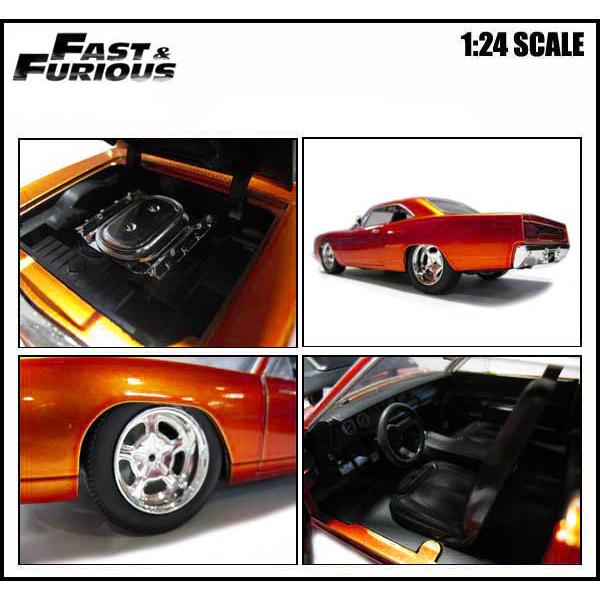 プリムスロードランナー 440GBBL 赤 1/18scale プリムス