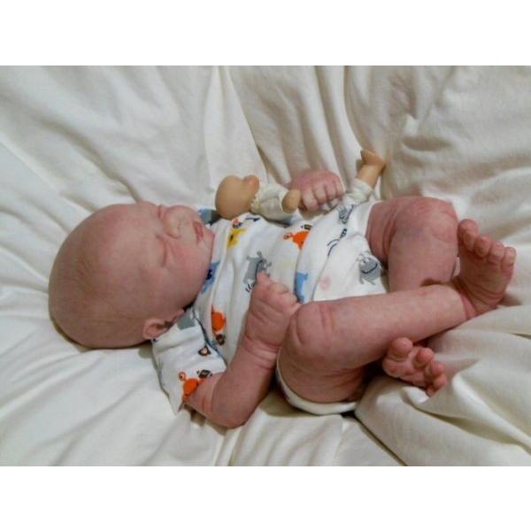 リボーンドール ベビードール 赤ちゃん人形 リアル人形 外国
