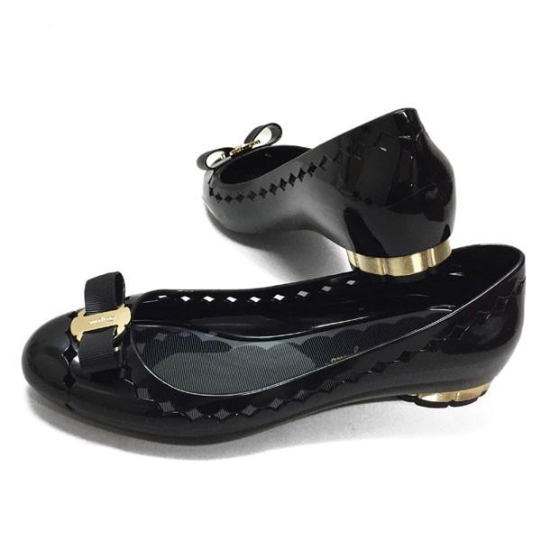 フェラガモ♡ラバーサンダル ブラック （中古】フェラガモ サンダル  