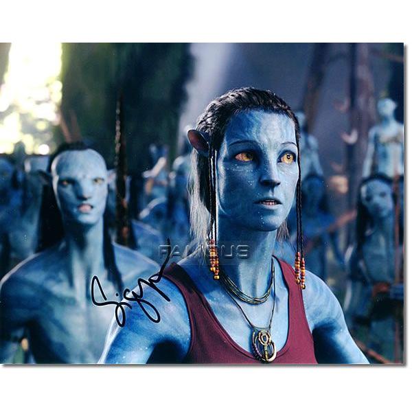 レア大判　シガニー・ウィーバー直筆サイン入り写真 il_1080xN.6515699335_99ae.jpg