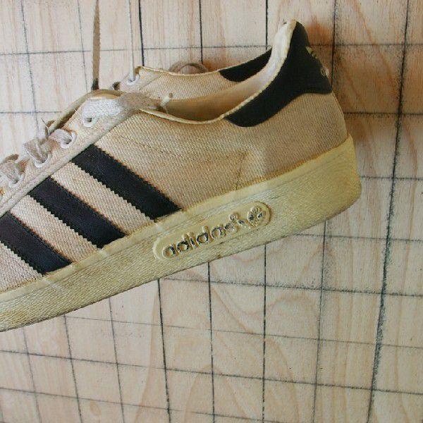 Adidas 3 streifen the brand die hotsell marke mit den with the 3 stripes