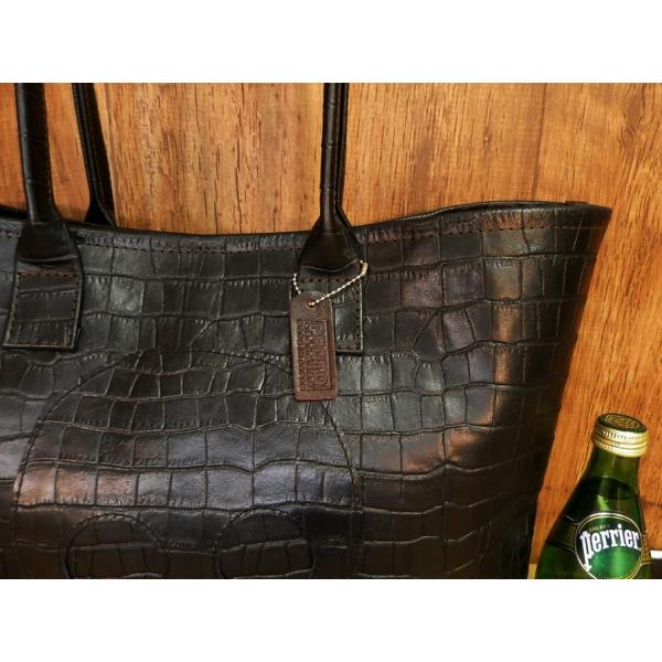 国産レザーPROTO LEATHERS ブラック トートバッグ Proto Leathers/クロコ型押レザー×特大スカル トートバッグ 黒
