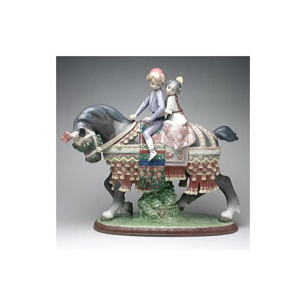 リヤドロ（Lladro リアドロ 陶器人形 置物） 少年と少女 少年少女の