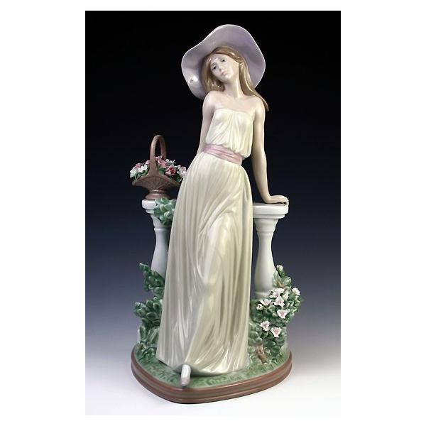 リヤドロ（Lladro リアドロ 陶器人形 置物） 乙女 輝く時#ldr-5378