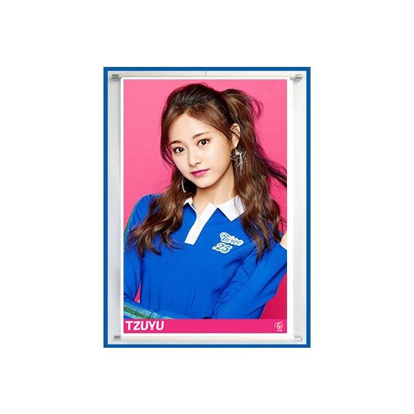 TWICE サナ TWICELIGHTS タペストリー - メルカリ