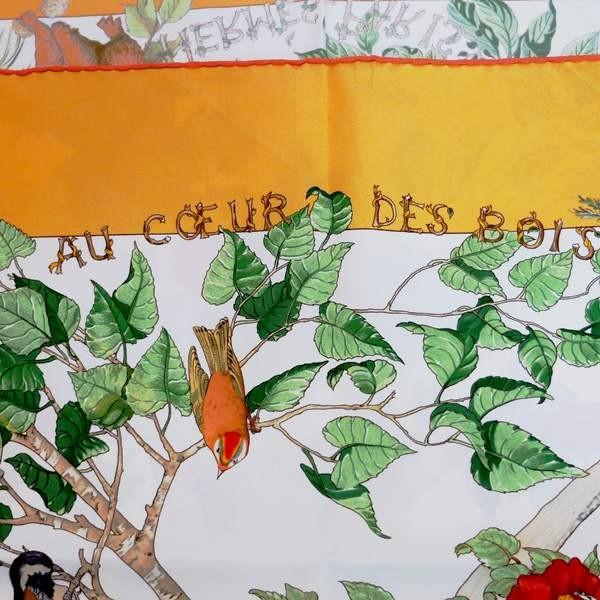 エルメス スカーフ カレ AU COEUR DES BOIS 森の中で オレンジ