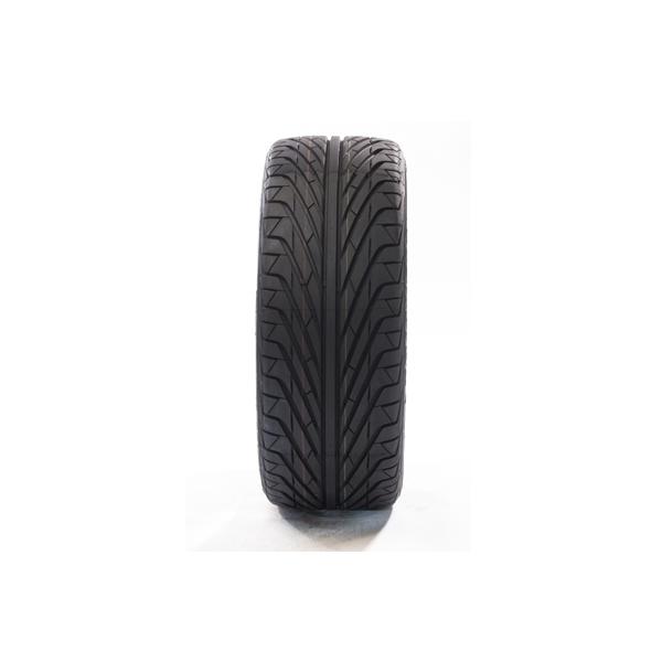 送料無料】新品 激安 215/35R19 4本総額18,440円 トライアングル 