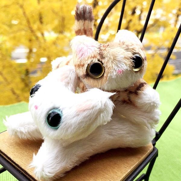 じゃれねこチャンとイチョウの葉ヘアクリップトラネコ