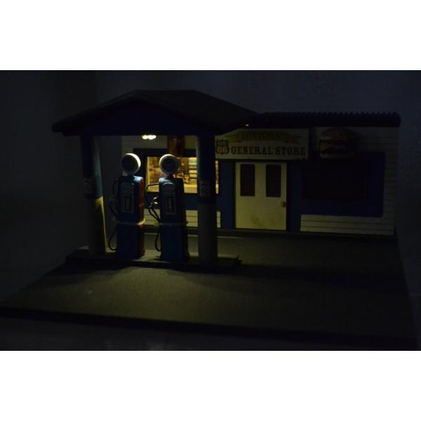 1/24 American Diorama Gas Station Diorama ルート66 ガソリン