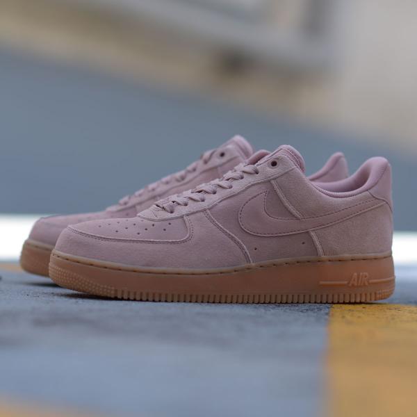 ナイキ NIKE スニーカー エア フォース 1 07 LV8 スエード (PARTICLE