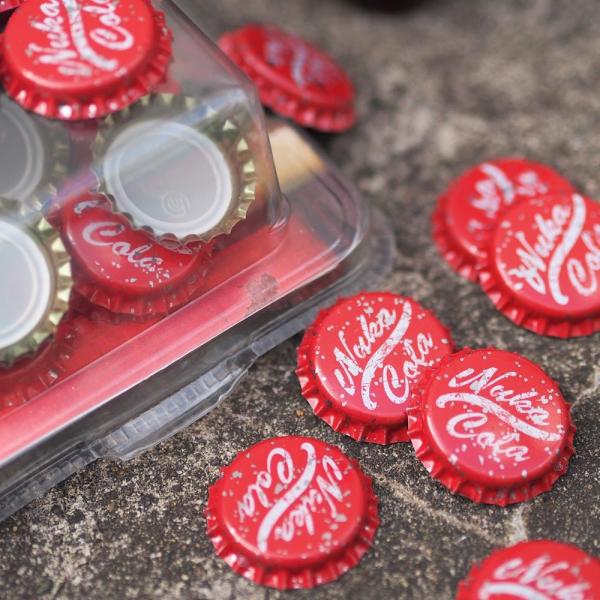 Fallout フォールアウト　ボトル&キャップ　レプリカ ヌカグレープ Fallout ヌカ・コーラ・グレープ ガラスボトル&キャップ