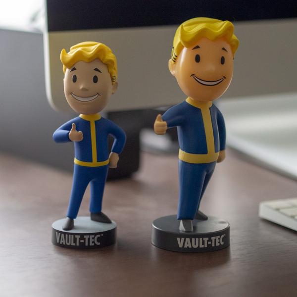 特別セール Fallout 76 フォールアウト グッズ ボルトボーイ LED 