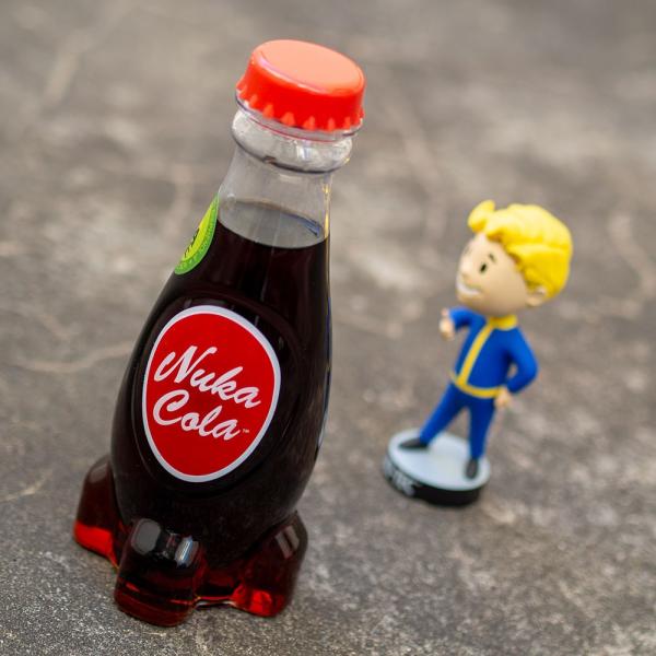 Fallout フォールアウト グッズ ヌカ コーラ ペットボトル Fallout フォールアウト グッズ ヌカ コーラ ペットボトル