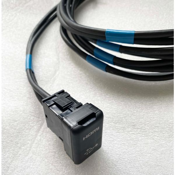 トヨタ純正品USB HDMI 入力端子純正品番086B0-00030トヨタ純正ナビ