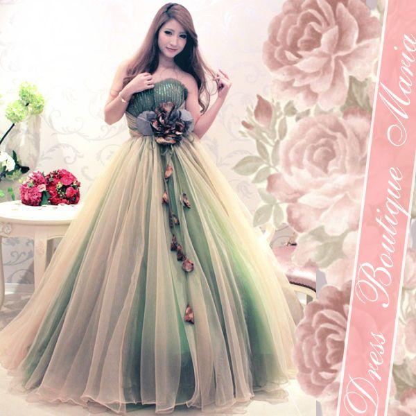 カラードレス＊渋くて可愛いデザインの個性派プリンセスラインドレス