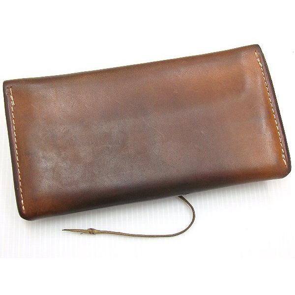 ゴローズgoro's コンチョ付き二つ折りレザーウォレット 長財布 ロング