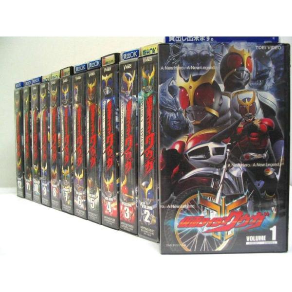 VHSです】仮面ライダークウガ 1〜12 (全12巻)(全巻セットビデオ)｜中古