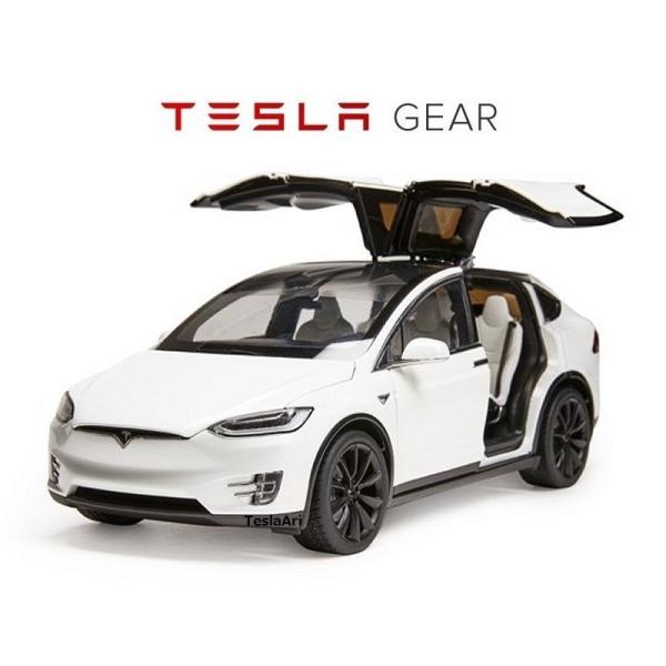 テスラ モデルX 1/18 ミニカー 白 TESLA-