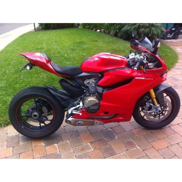 DUCATI パニガーレ 1299/1199/959/899 Panigale コンフォート