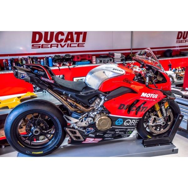 DUCATI パニガーレ V4/V4S/V4R V2 ナンバープレートホルダー 取り外し