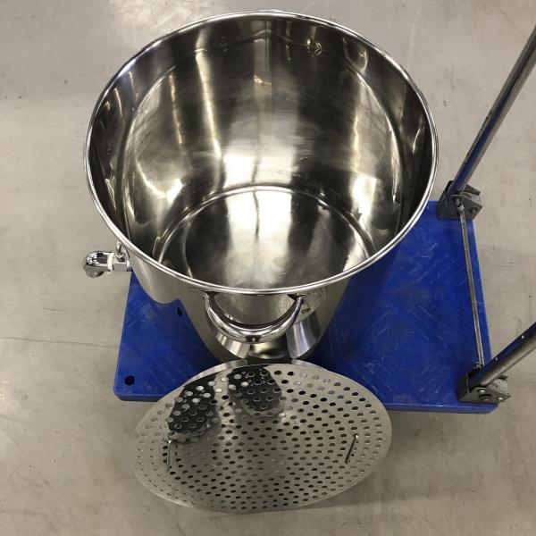 ステンレス寸胴鍋（口付・底板付）45cm（68リットル）中古 /【Buyee 