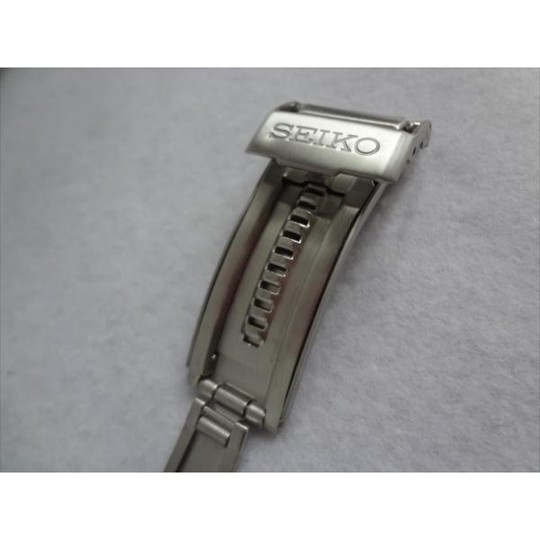 セイコー純正　エクステンション付バックル D1K6AM-BK00　美品 SEIKO Genuine Watch Buckle Deployment Clasp 18mm D1K6AM-BK00