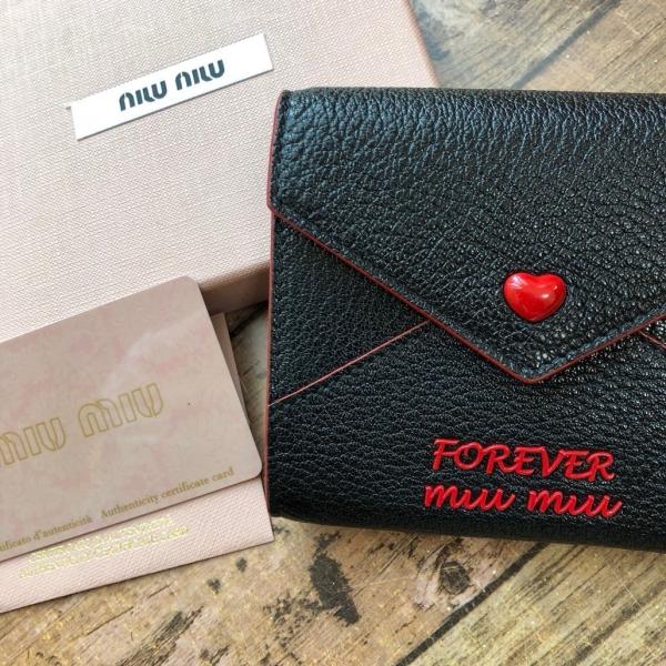 新品 ミュウミュウ ラブレター miu miu 三つ折り財布 /【Buyee】