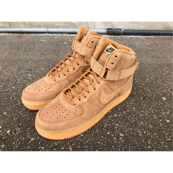 Air force 1 clearance high 07 lv8 flax/flax/green