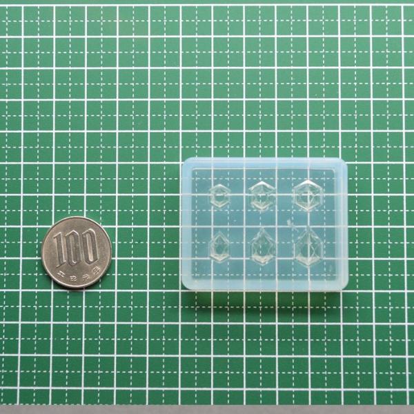 シリコンモールド クリスタル 宝石型 4 レジンパーツ ネックレス