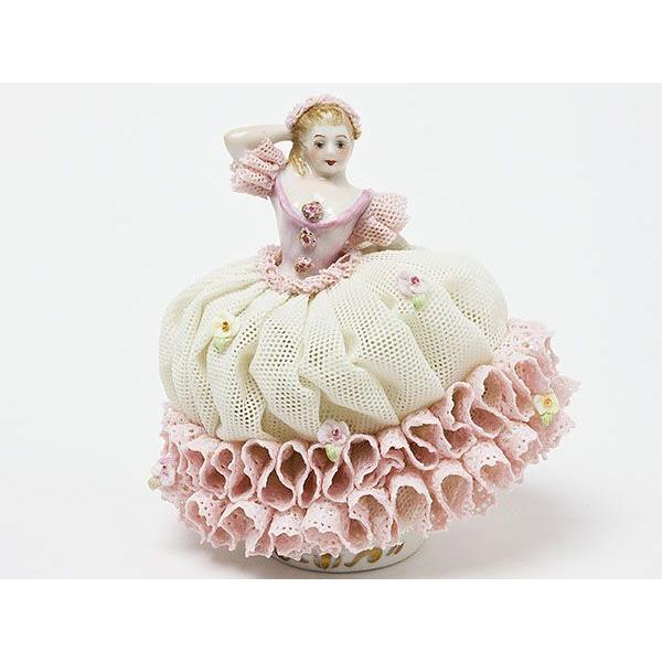 Amazon | 人間国宝 井上萬二 作 カップ＆ソーサー（白磁緑釉椿彫文