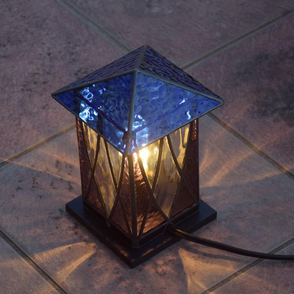 ガーデンライト ランタン 2 屋外用 防雨タイプ ステンドグラス