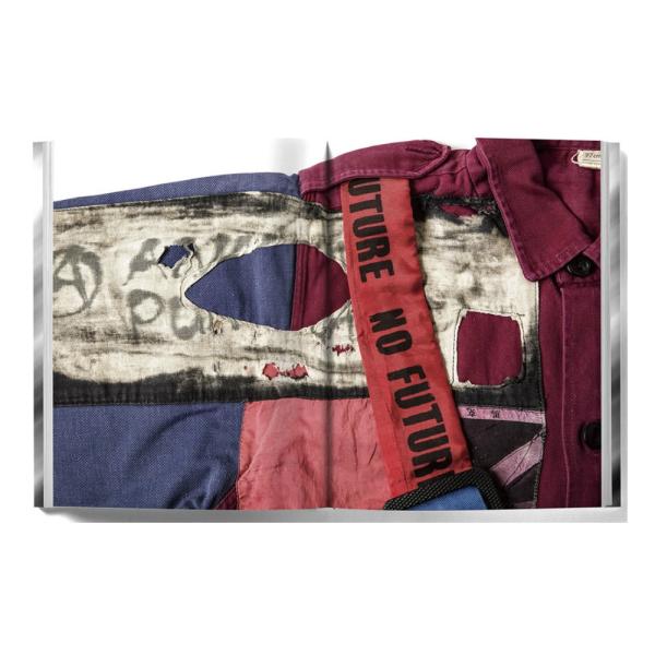 mo'des book 71-84” Exhibition Catalog