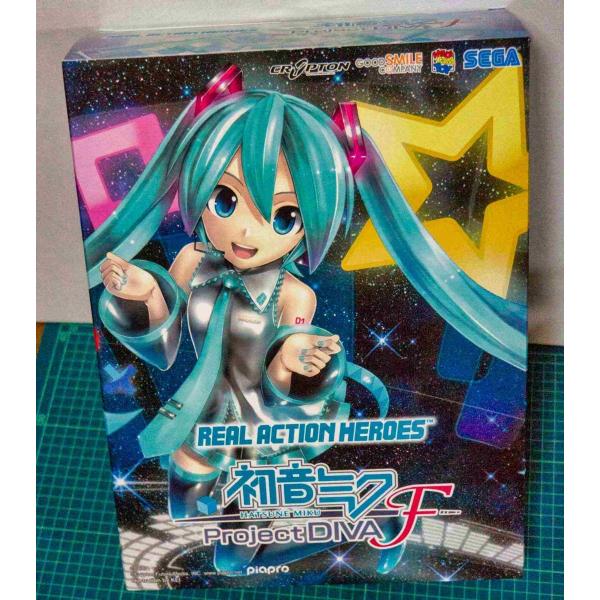 REAL ACTION HEROES 初音ミク-Project DIVA- F【完全初回限定生産