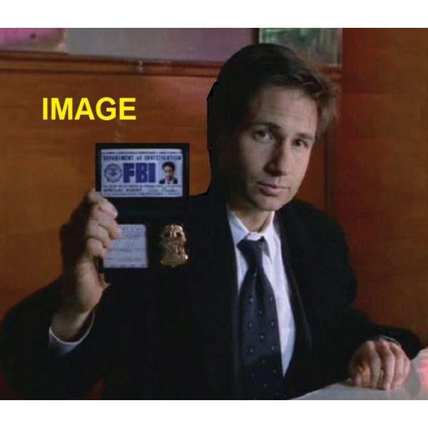 ☆FBIバッジ＋合皮製ホルダー＋ IDカード2枚／ オーダーメイド