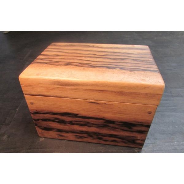 黒柿良杢ポリウレタン仕上げ手箱飾り箱木製一枚板黒柿上杢銘木文箱手許 