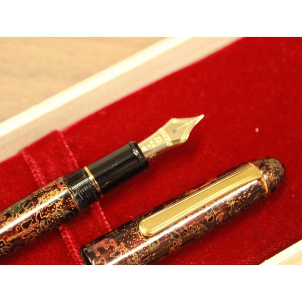津軽塗万年筆 唐塗（呂）【青森県弘前市/限定品/プラチナ万年筆/#3776
