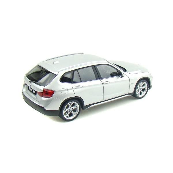 特注品 BMW X1 1/18 ミニカー アルピンホワイト - ミニカー