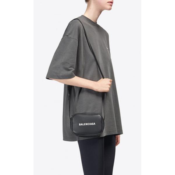 バレンシアガ BALENCIAGA エブリデイ カメラバッグ XSサイズ ブラック