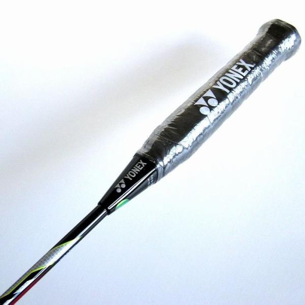 日本未発売 最新 海外モデル〕 YONEX ボルトリック7