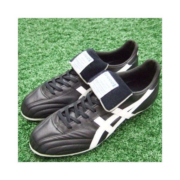 インジェクター2002 ブラック×ホワイト 【asics|アシックス】サッカー