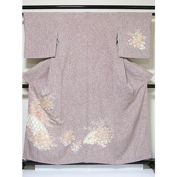 附下げ】袷着物 綸子 糊こぼし技法／刺繍 重ね衿付き／垣に菊／156cm 