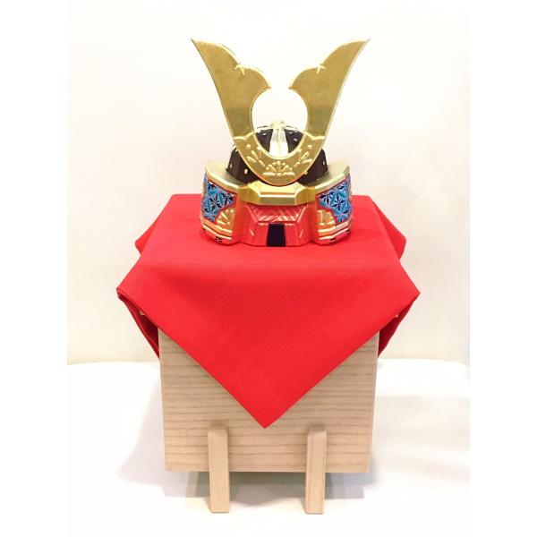 残り僅か 】 一刀彫 端午の節句 五月人形 兜（小） 神泉作 奈良