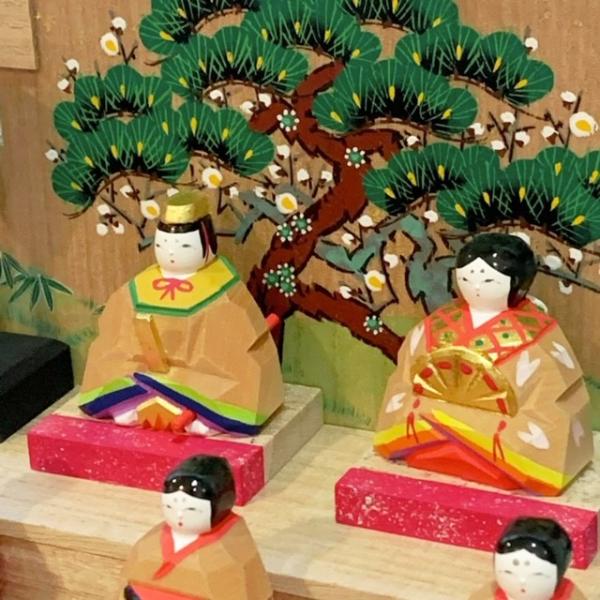限定特価・一点限り】一刀彫 雛人形 神泉作 段揃雛（小）奈良