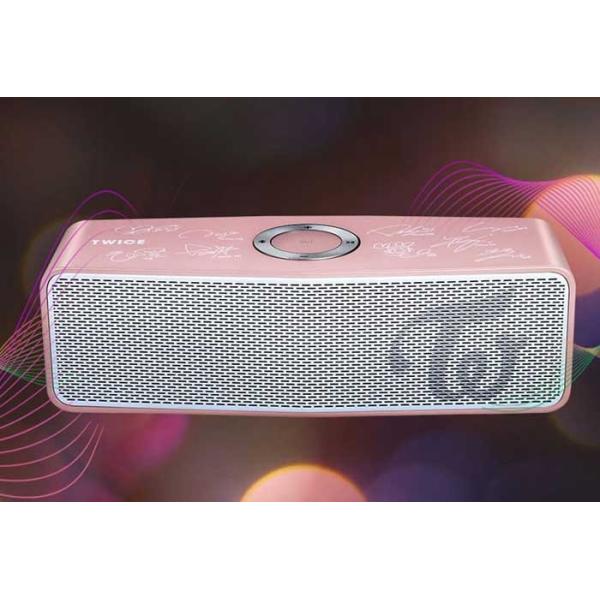 エンタメ/ホビーTWICE Bluetooth speaker - アイドルグッズ