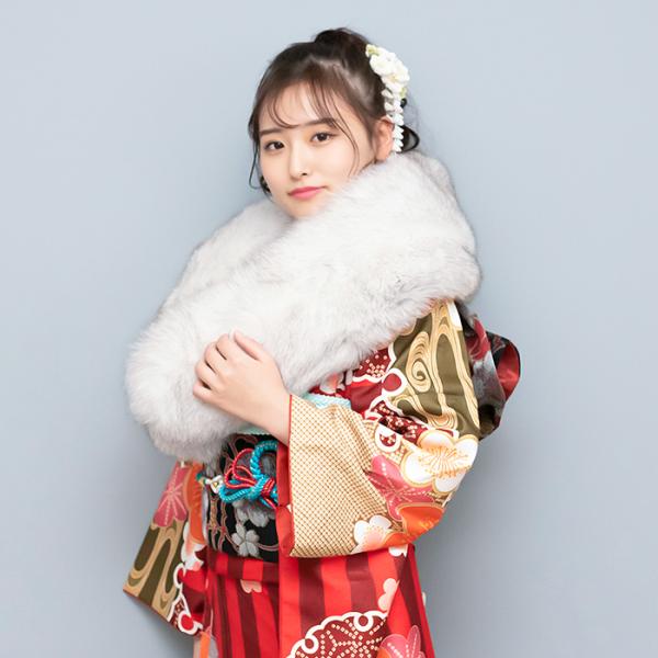 未使用級】銀サガ SAGA FOX ボリュームファーショール 成人式 振袖白