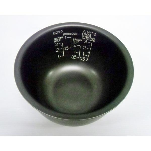 ZOJIRUSHI 象印 3合炊き NS-LLH05 海外用炊飯器 220v-230v 0.54L