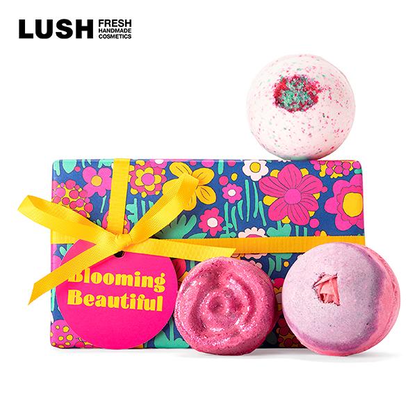 LUSH ブルーミング ビューティフル ギフト プレゼント バスボム バブルバー 泡風呂 入浴剤 フローラル 手作り 自然派 コスメ コフレ セット  ラッシュ 公式 /【Buyee】